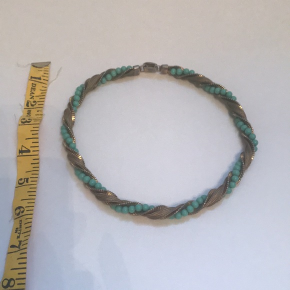 Choker - Picture 2 of 3